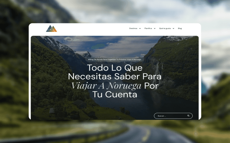 Home de Noruega por tu cuenta, con un paisaje de montañas y el buscador de viajes